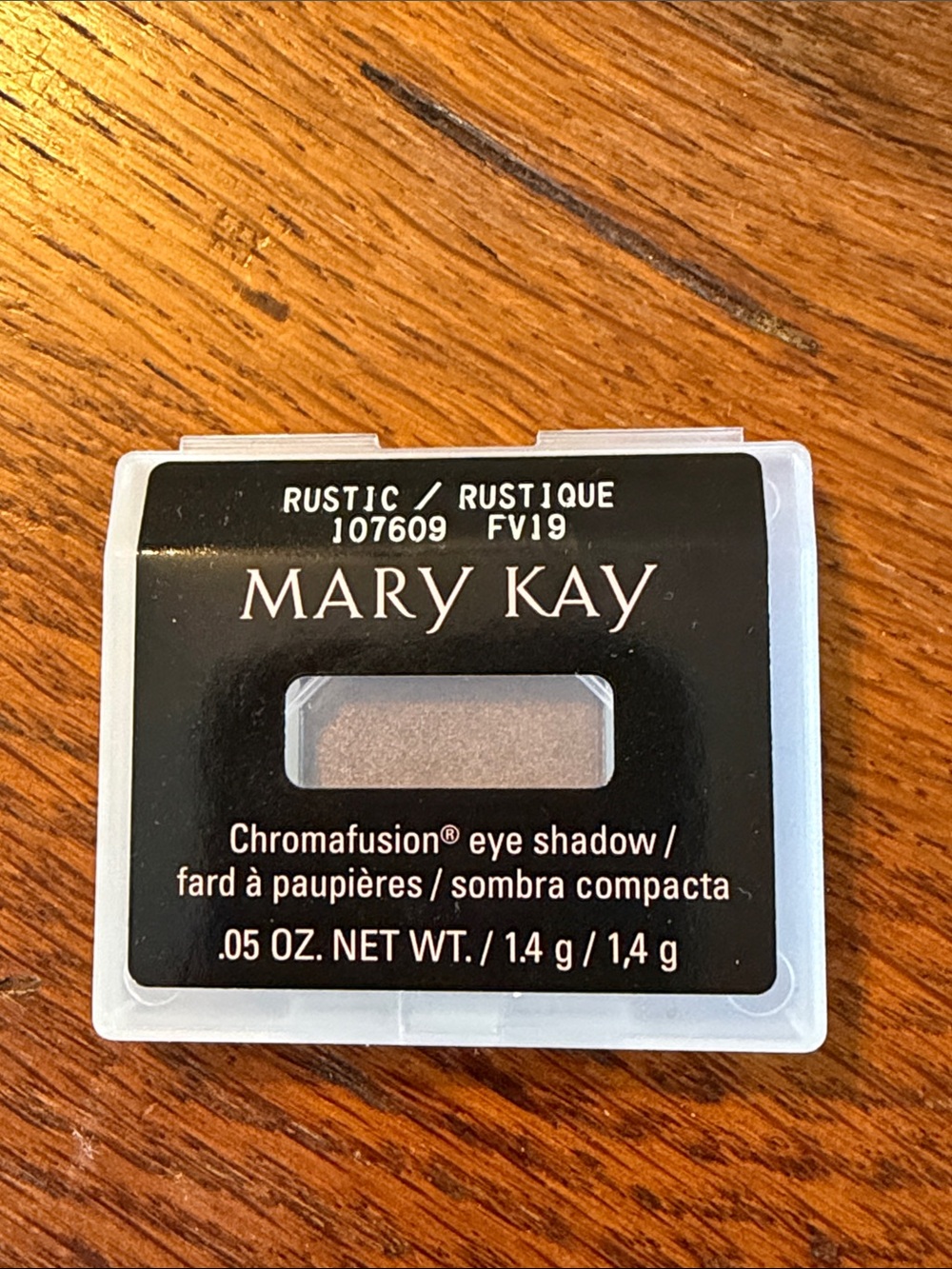 Rustic Eyeshadow - Picture 2 of 2